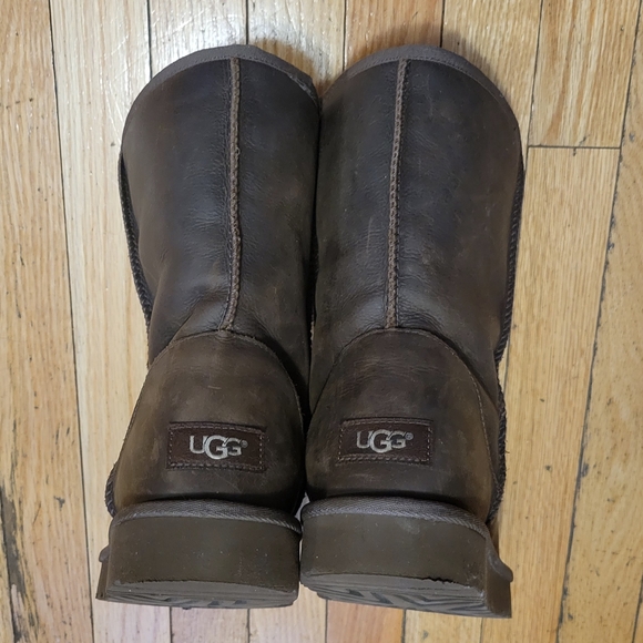 UGG Dark Brown Shearling Boots - Picture 3 of 7